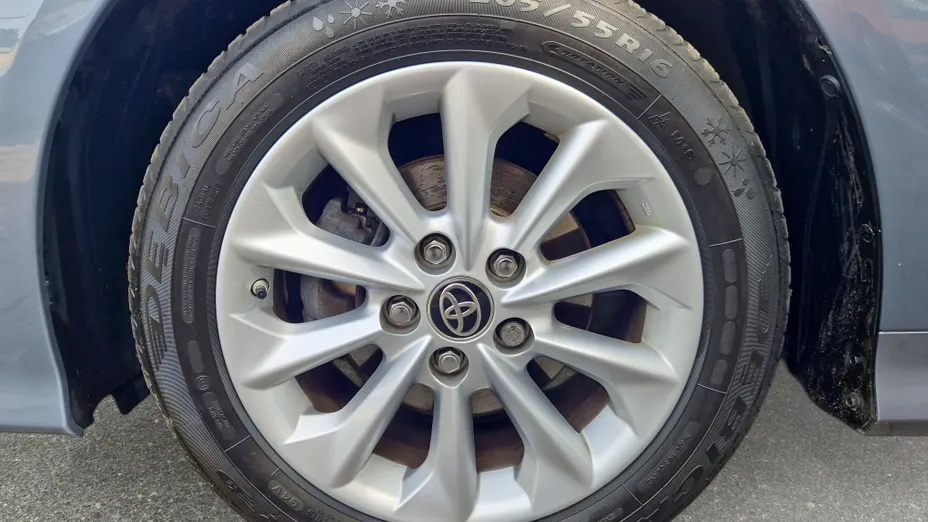 TOYOTA Corolla Corolla 1.5 Comfort