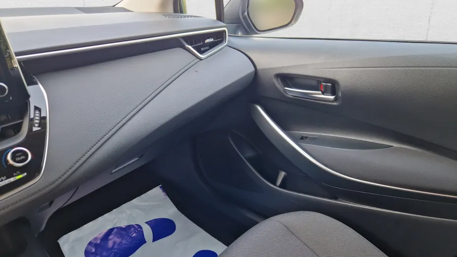TOYOTA Corolla Corolla 1.5 Comfort