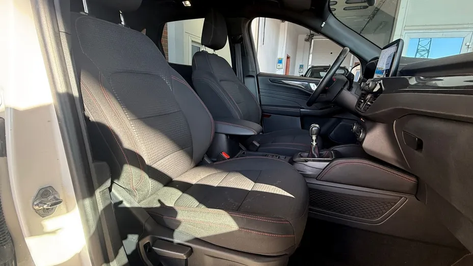 FORD Kuga Kuga 1.5 EcoBoost FWD ST-Line