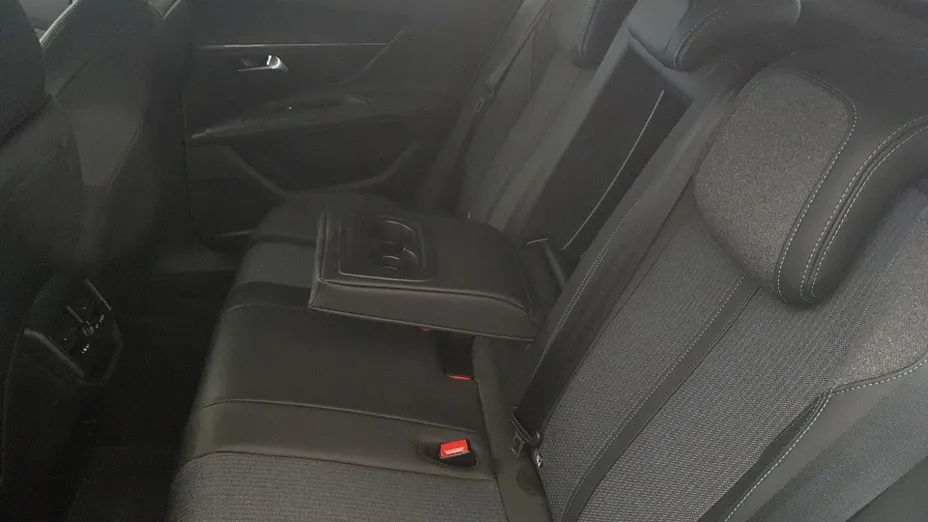 PEUGEOT 3008 3008 1.5 BlueHDi Allure Pack S&S EAT8