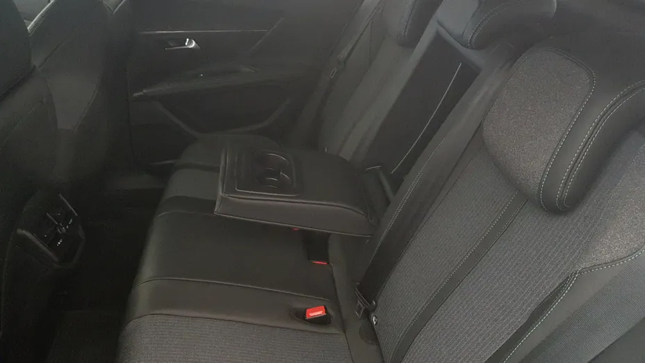 PEUGEOT 3008 3008 1.5 BlueHDi Allure Pack S&S EAT8