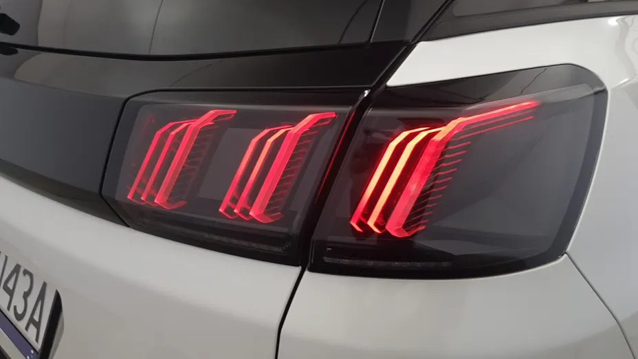 PEUGEOT 3008 3008 1.5 BlueHDi Allure Pack S&S EAT8