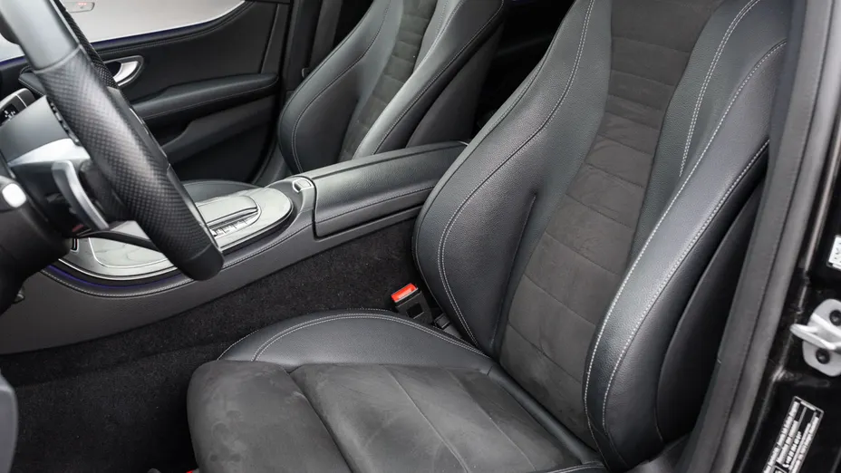 MERCEDES-BENZ E Klasa E 220 d 4-Matic AMG