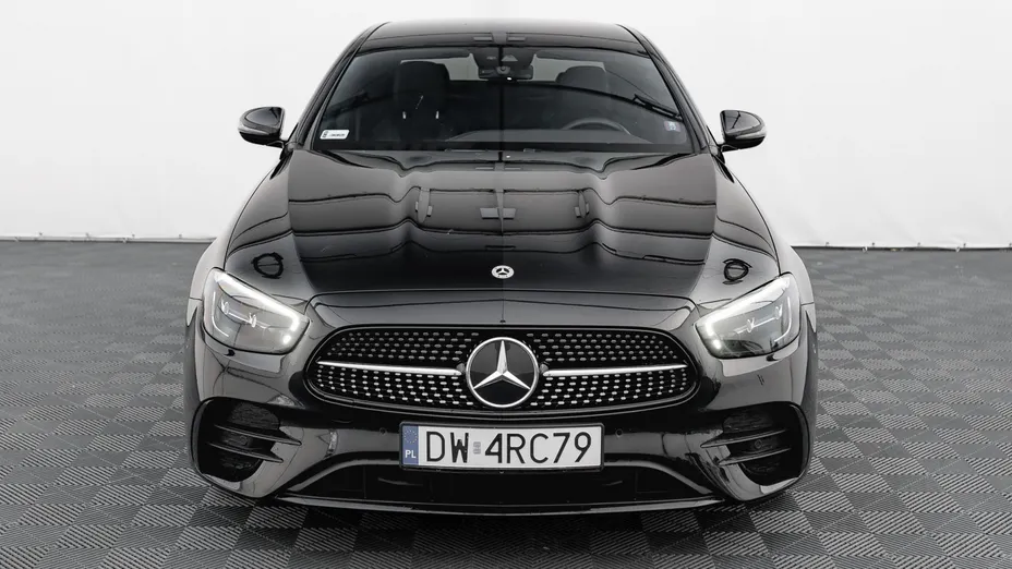 MERCEDES-BENZ E Klasa E 220 d 4-Matic AMG