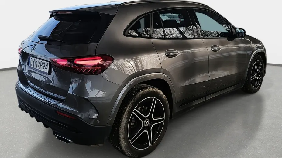 MERCEDES-BENZ GLA GLA 200 mHEV AMG Line 7G-DCT