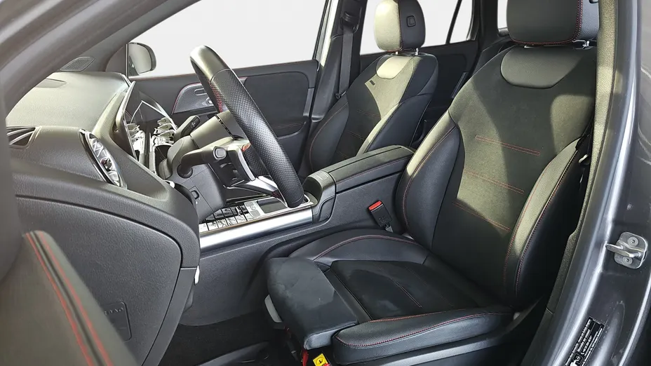 MERCEDES-BENZ GLA GLA 200 mHEV AMG Line 7G-DCT