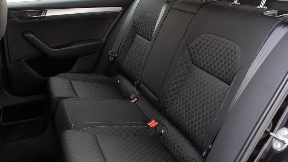 SKODA Superb Superb 2.0 TDI SCR Ambition DSG