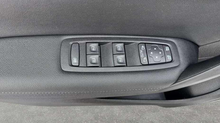 RENAULT Megane Megane 1.3 TCe FAP Techno EDC