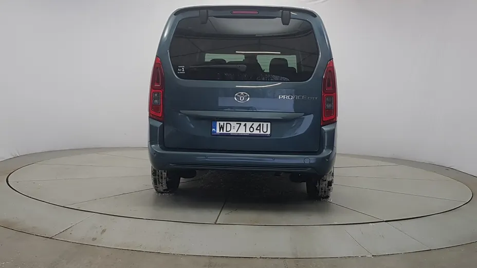 TOYOTA Proace City Verso Proace City Verso Long 1.5 D-4D Family Aut.