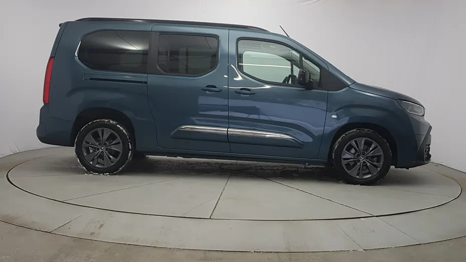 TOYOTA Proace City Verso Proace City Verso Long 1.5 D-4D Family Aut.