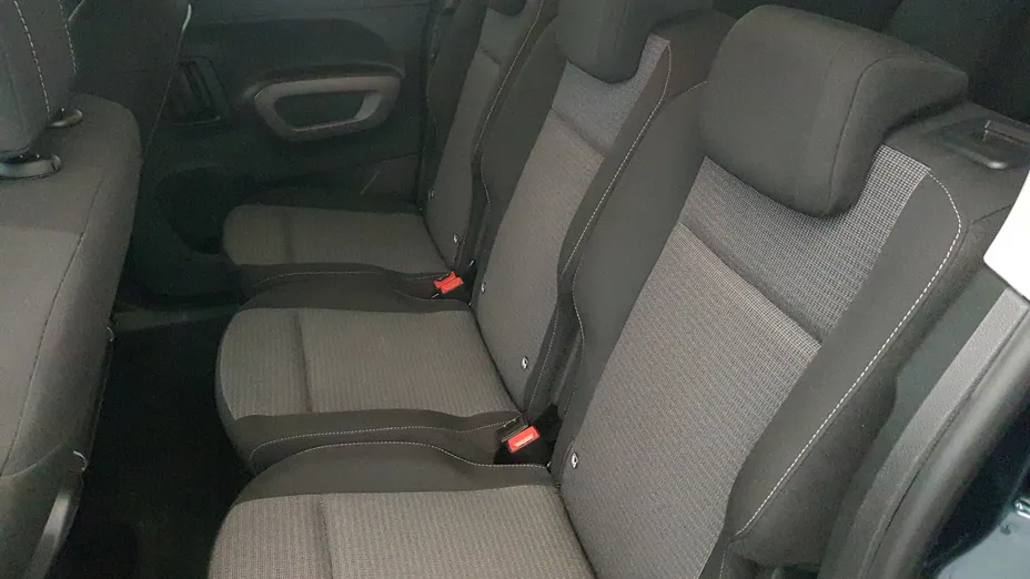 TOYOTA Proace City Verso Proace City Verso Long 1.5 D-4D Family Aut.