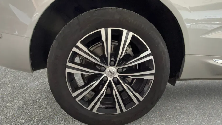 VOLVO XC60 XC60 B5 B AWD Inscription aut