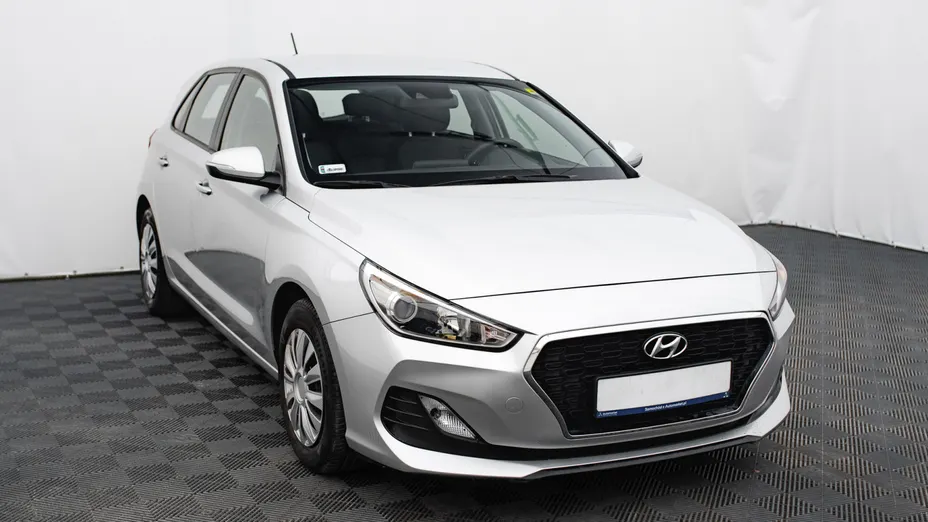 HYUNDAI i30 i30 1.4 Classic +