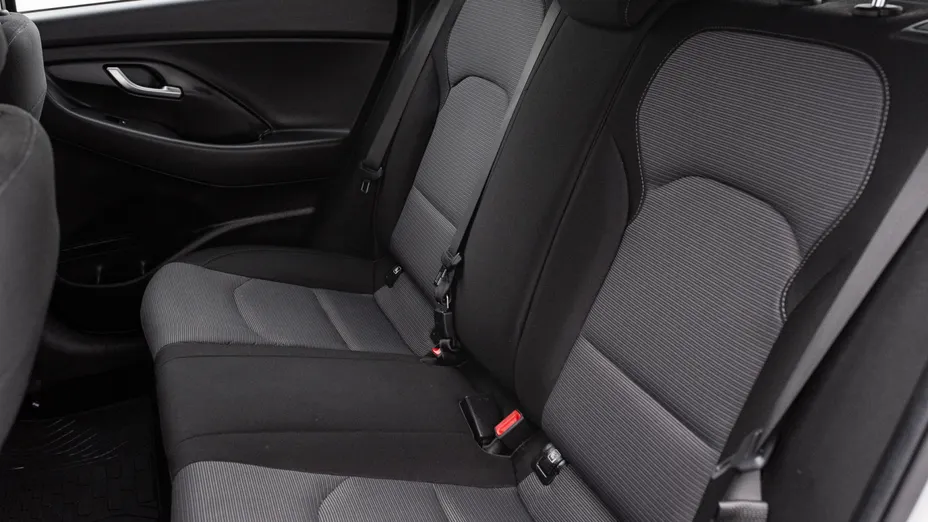 HYUNDAI i30 i30 1.4 Classic +