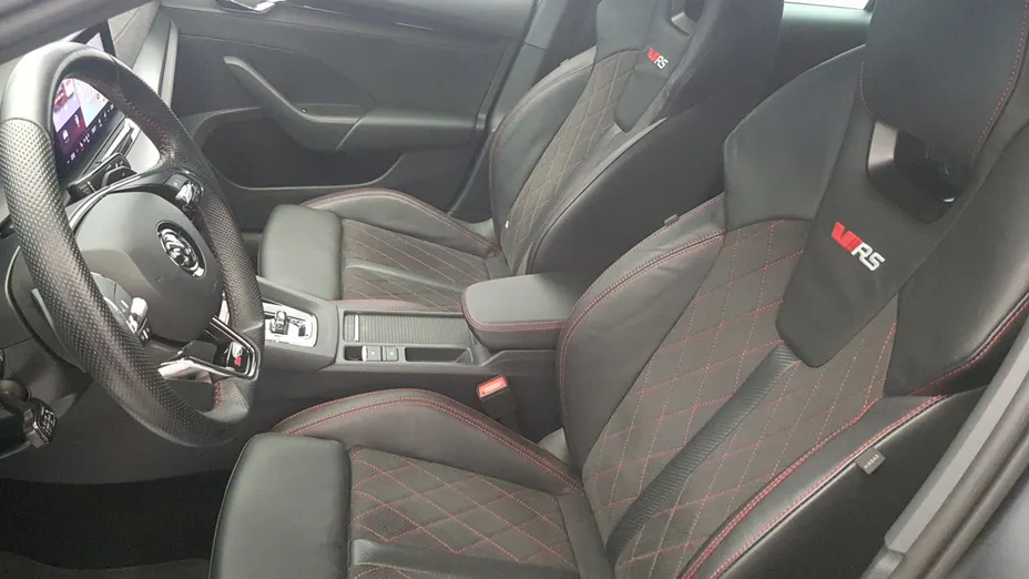 SKODA Octavia Octavia 2.0 TSI RS DSG