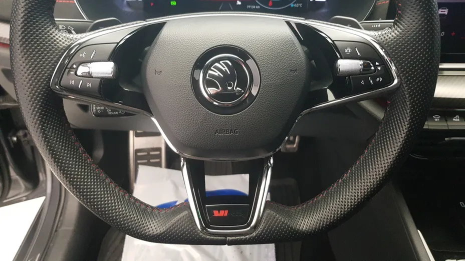 SKODA Octavia Octavia 2.0 TSI RS DSG