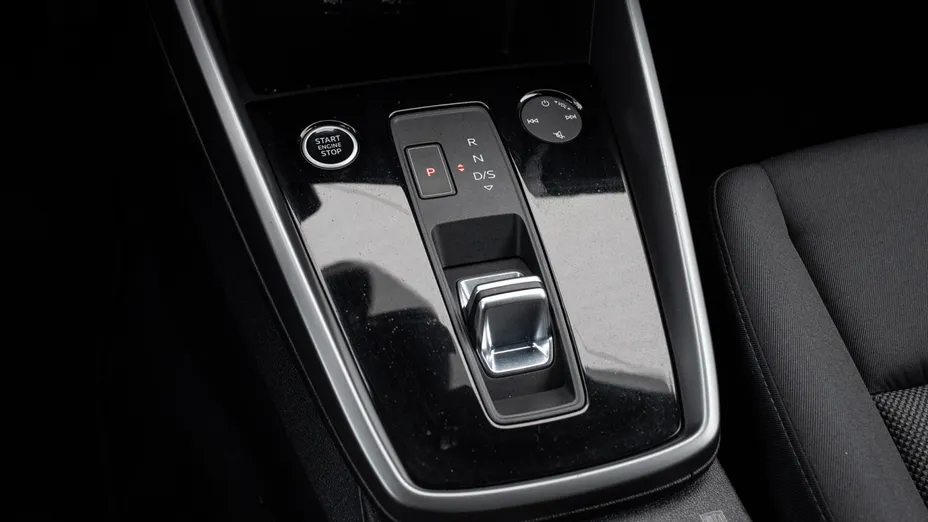 AUDI A3 A3 35 TFSI mHEV Advanced S tronic