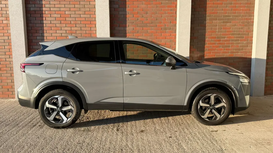 NISSAN Qashqai Qashqai 1.3 DIG-T mHEV N-Connecta Xtronic