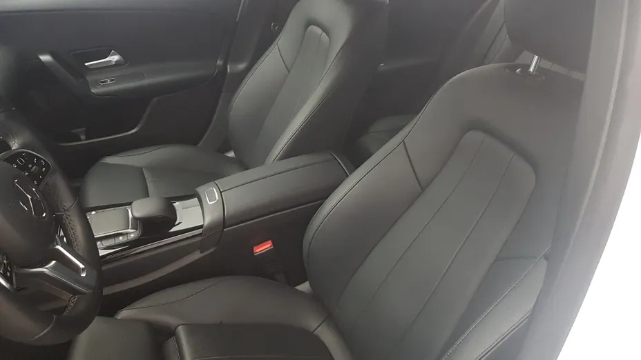 MERCEDES-BENZ A Klasa A 180 Style 7G-DCT