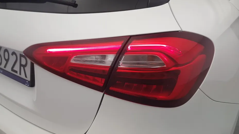 MERCEDES-BENZ A Klasa A 180 Style 7G-DCT