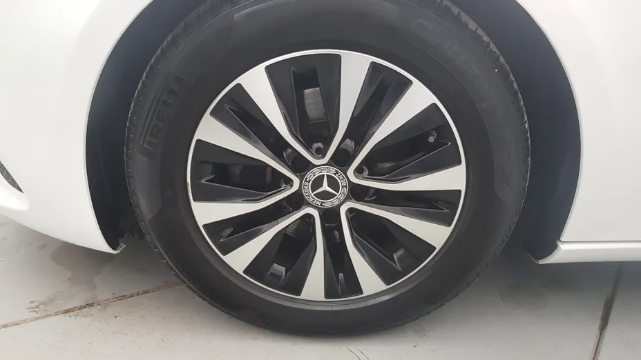 MERCEDES-BENZ A Klasa A 180 Style 7G-DCT