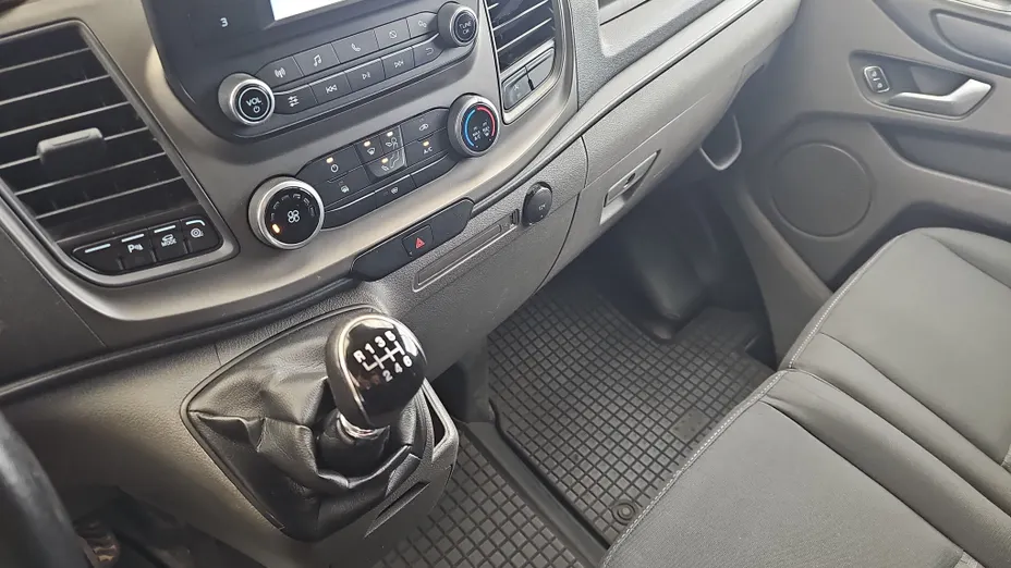 FORD Transit Custom Transit Custom 300 L2H1 Trend