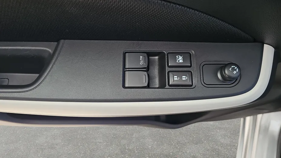 SUZUKI Swift Swift 1.2 Dualjet SHVS Premium