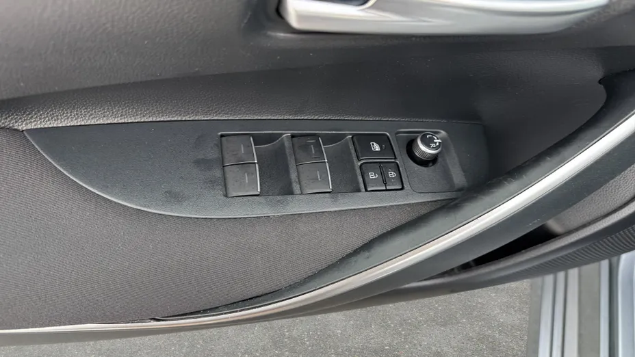 TOYOTA Corolla Corolla 1.5 Comfort