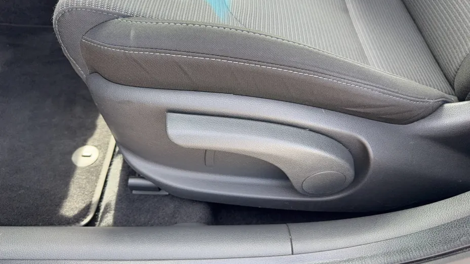 HYUNDAI i30 i30 1.0 T-GDI Modern