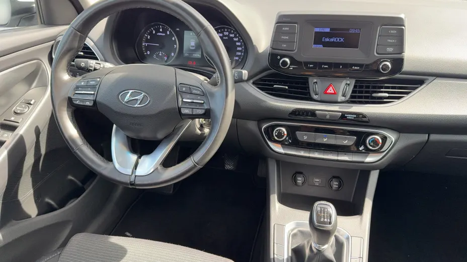 HYUNDAI i30 i30 1.0 T-GDI Modern