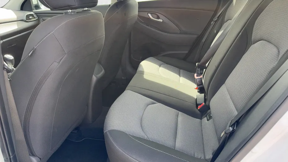 HYUNDAI i30 i30 1.0 T-GDI Modern