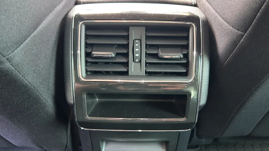 SKODA Superb Superb 2.0 TDI SCR Ambition DSG