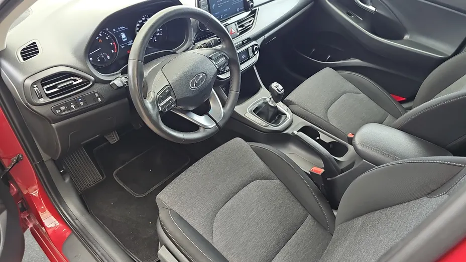 HYUNDAI i30 i30 1.5 T-GDI 48V Smart