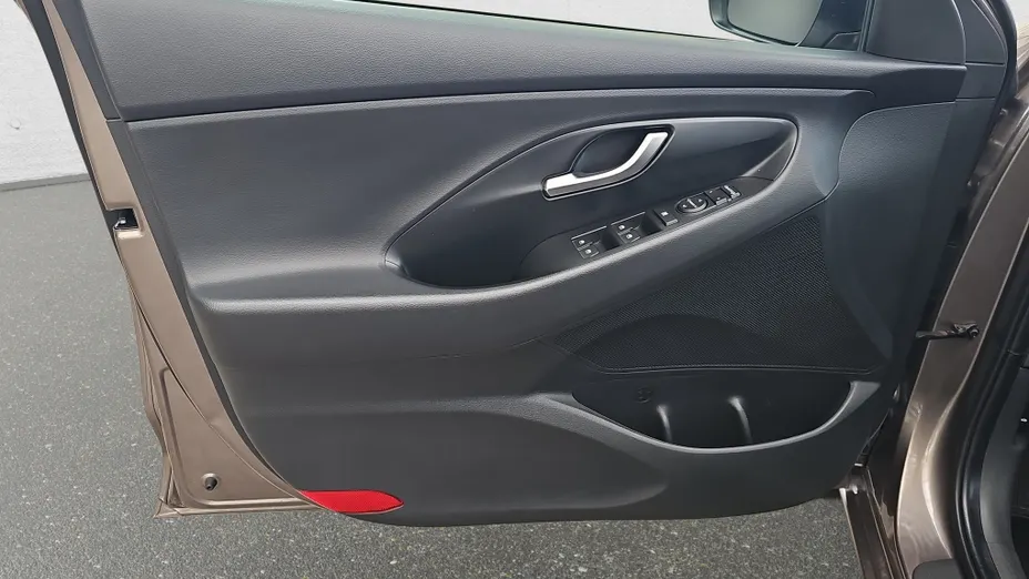 HYUNDAI i30 i30 1.0 T-GDI Smart