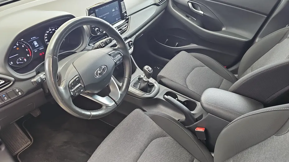 HYUNDAI i30 i30 1.0 T-GDI Smart