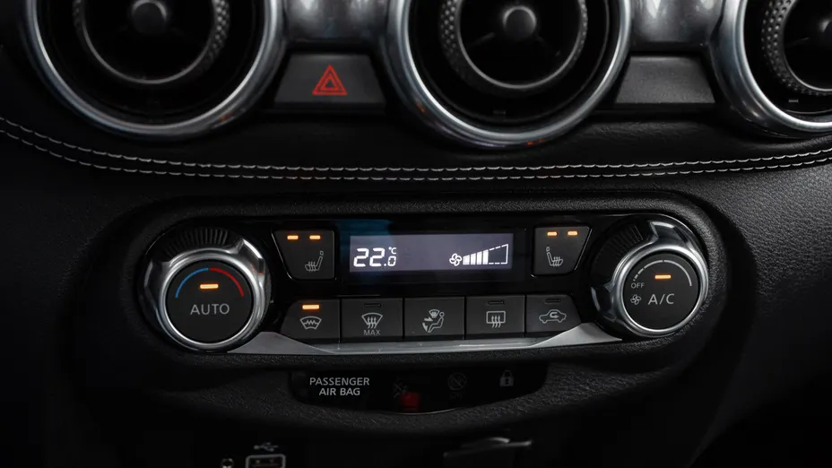 NISSAN Juke Juke 1.0 DIG-T Tekna DCT