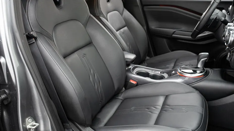 NISSAN Juke Juke 1.0 DIG-T Tekna DCT