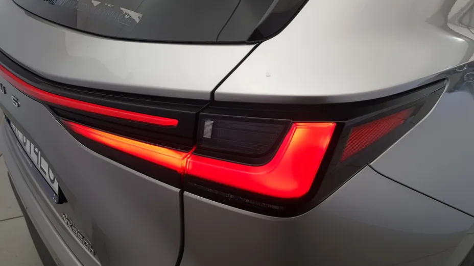 LEXUS NX NX 350h Prestige 2WD