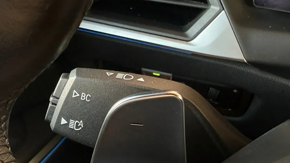 BMW Seria 3 320i xDrive M Sport aut