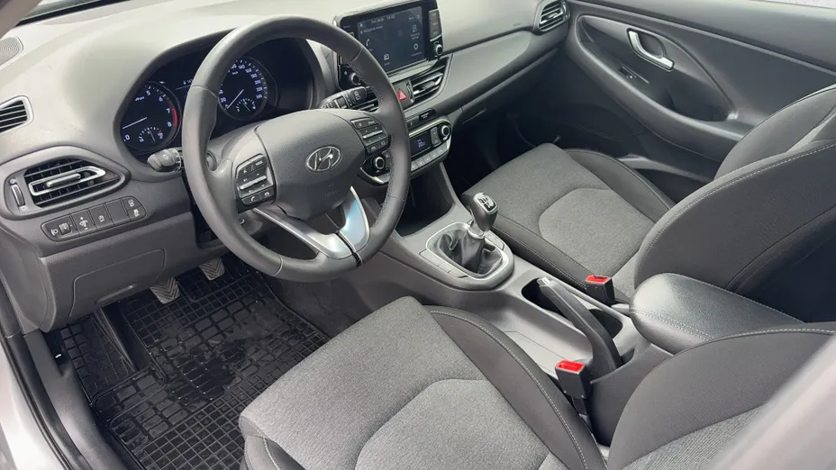 HYUNDAI i30 i30 1.5 DPI Smart