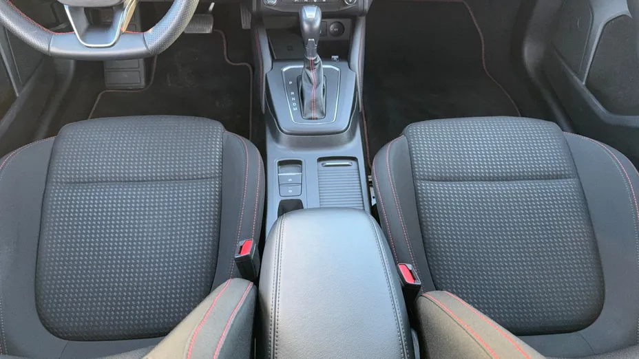 FORD Focus Focus 1.0 EcoBoost mHEV ST-Line X aut