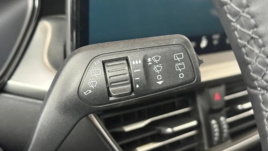 FORD Focus Focus 1.0 EcoBoost mHEV Titanium X aut