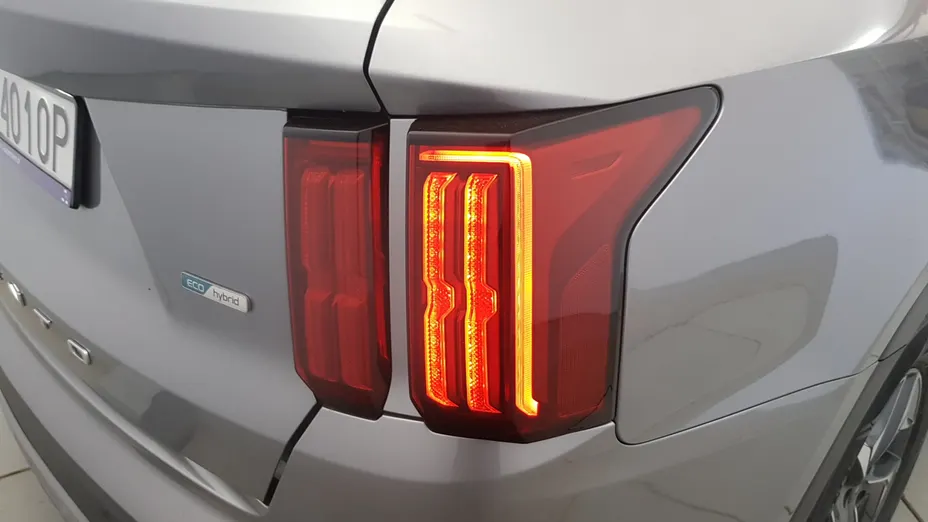 KIA Sorento Sorento 1.6 T-GDI HEV L 4WD aut 7os.