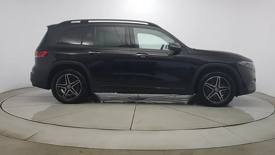 MERCEDES-BENZ EQB EQB 250 66.5kWh AMG