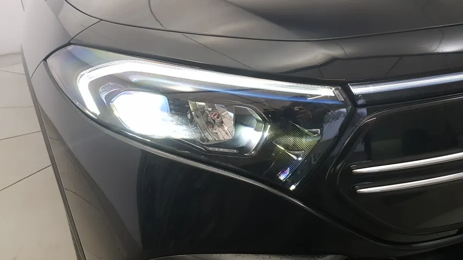 MERCEDES-BENZ EQB EQB 250 66.5kWh AMG