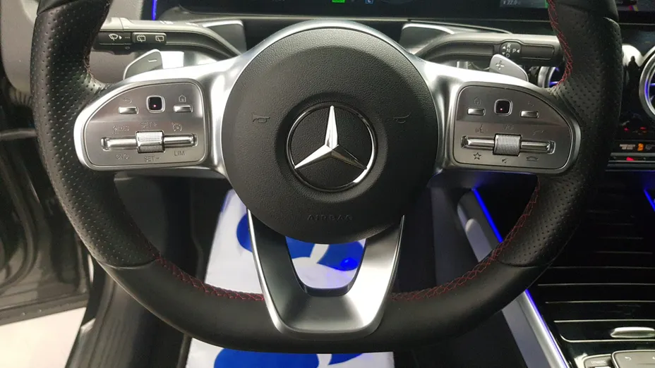 MERCEDES-BENZ EQB EQB 250 66.5kWh AMG