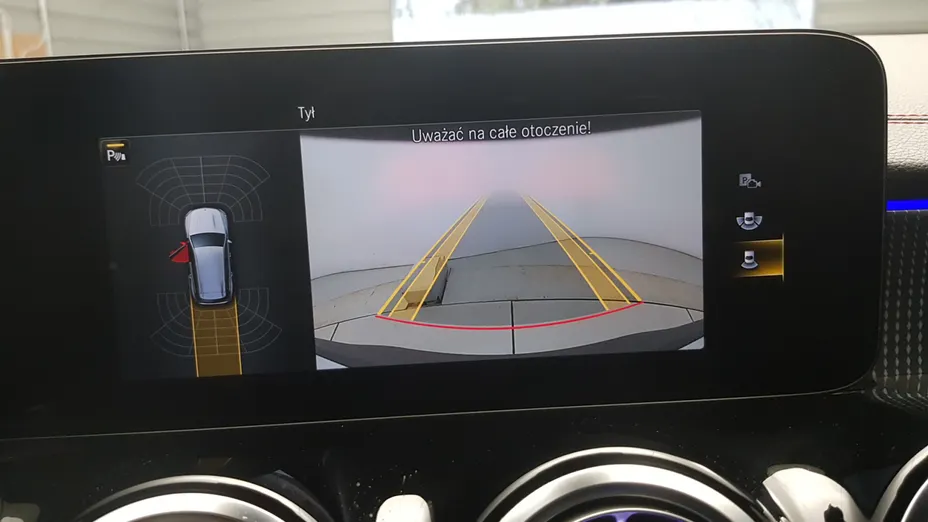 MERCEDES-BENZ EQB EQB 250 66.5kWh AMG