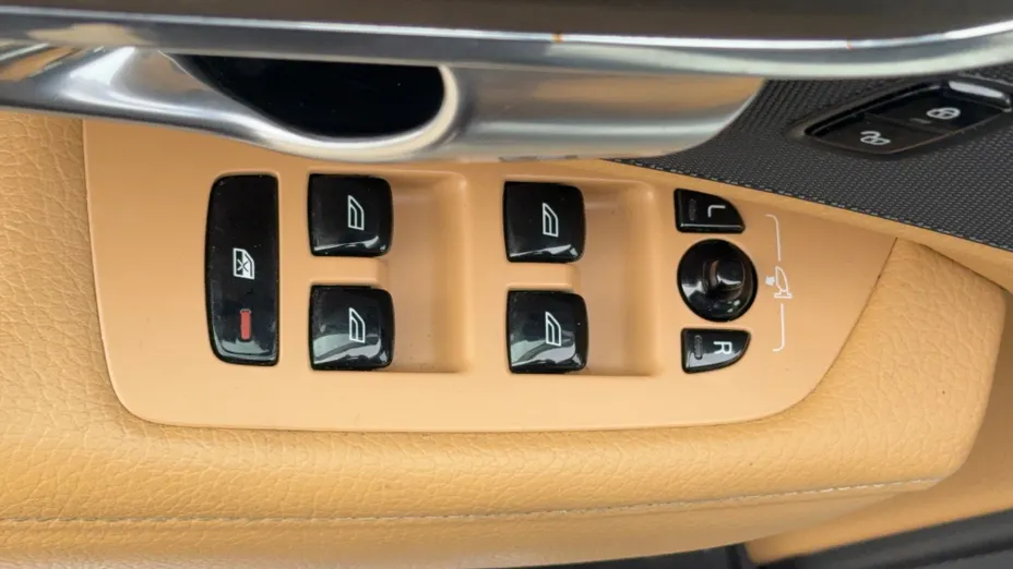 VOLVO V90 V90 CC D5 AWD aut