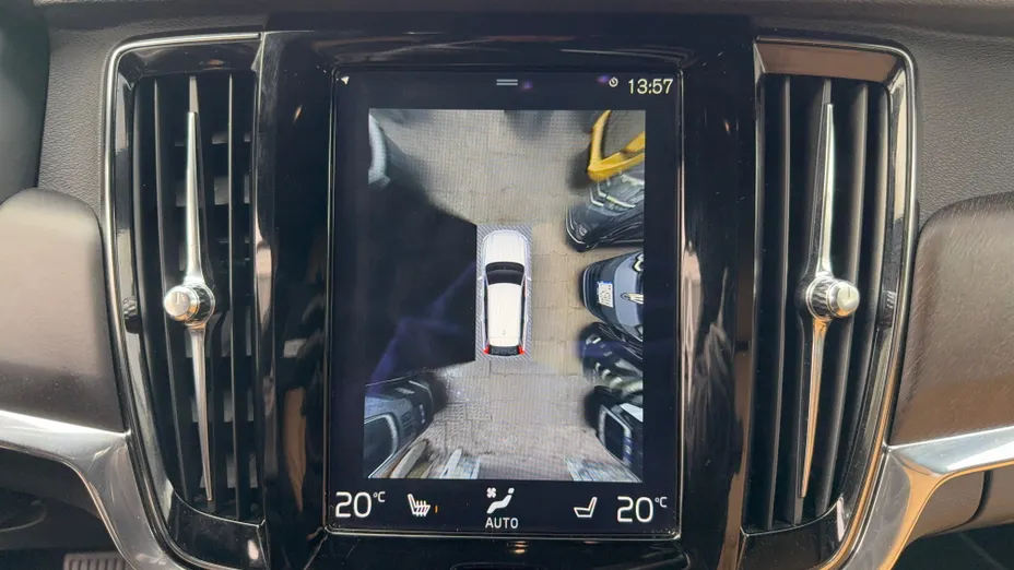 VOLVO V90 V90 CC D5 AWD aut