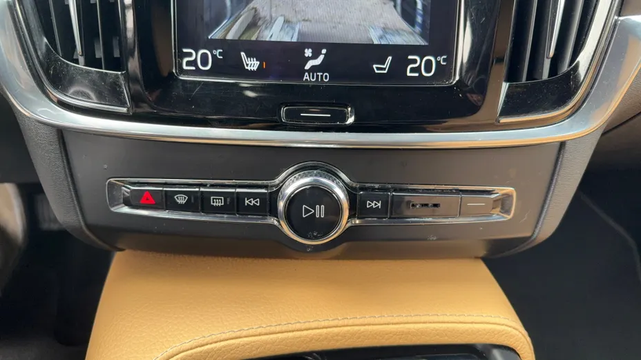 VOLVO V90 V90 CC D5 AWD aut